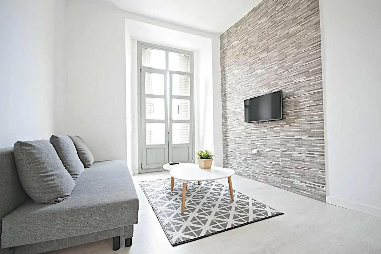 Malagaurbanrooms - City View Apartment Malaga