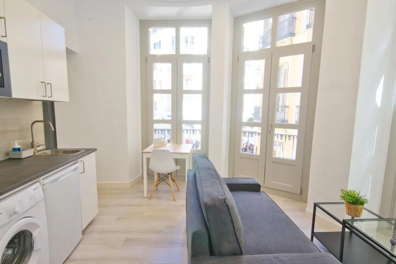 Apartment Malagaurbanrooms - City View