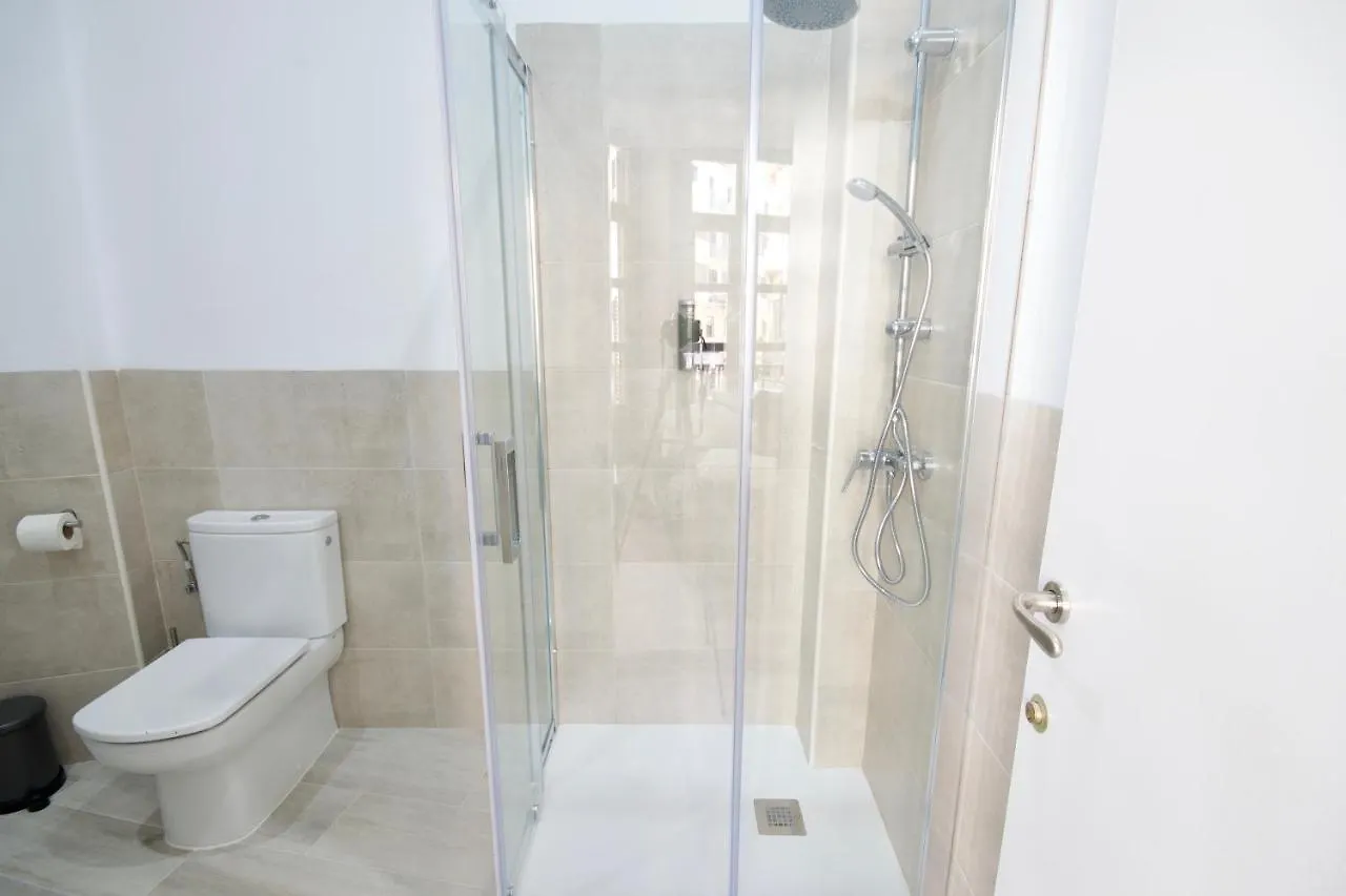 Malagaurbanrooms - City View Apartment Malaga