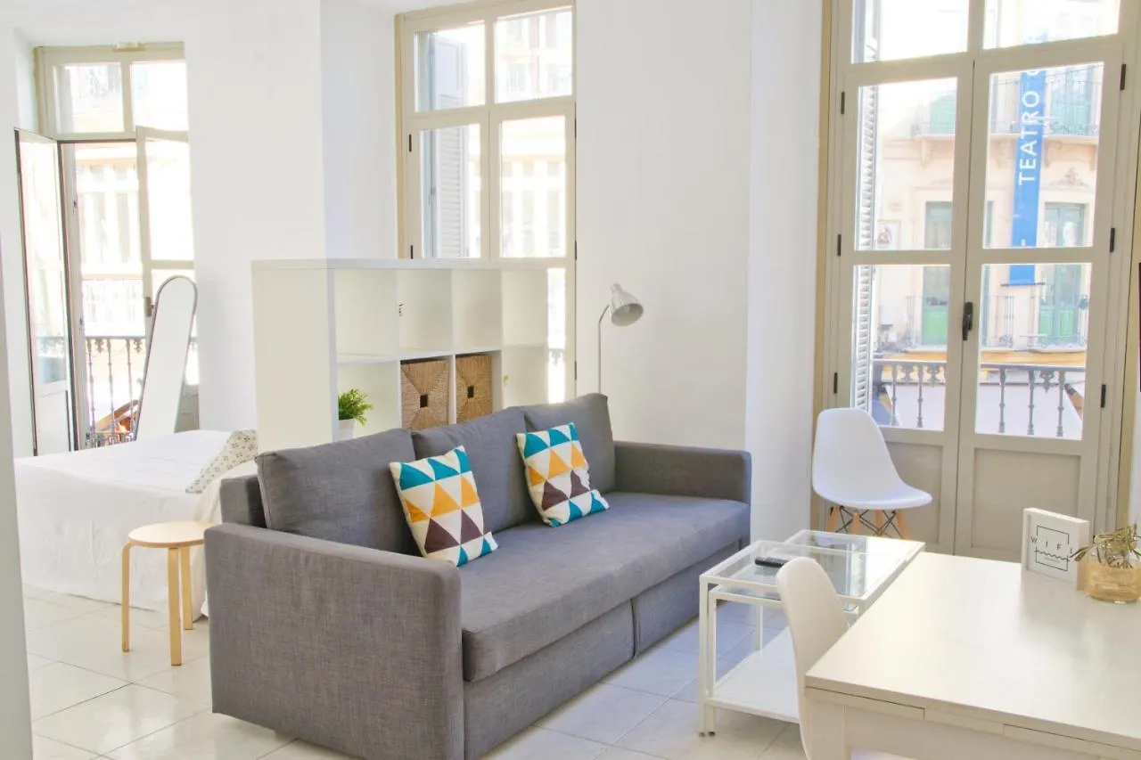 Malagaurbanrooms - City View Apartment